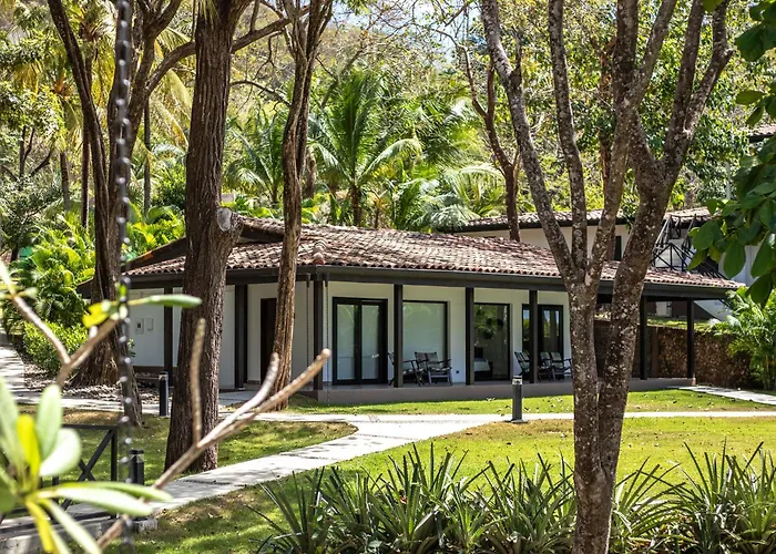Reunion Wellness & Retreats Hotel