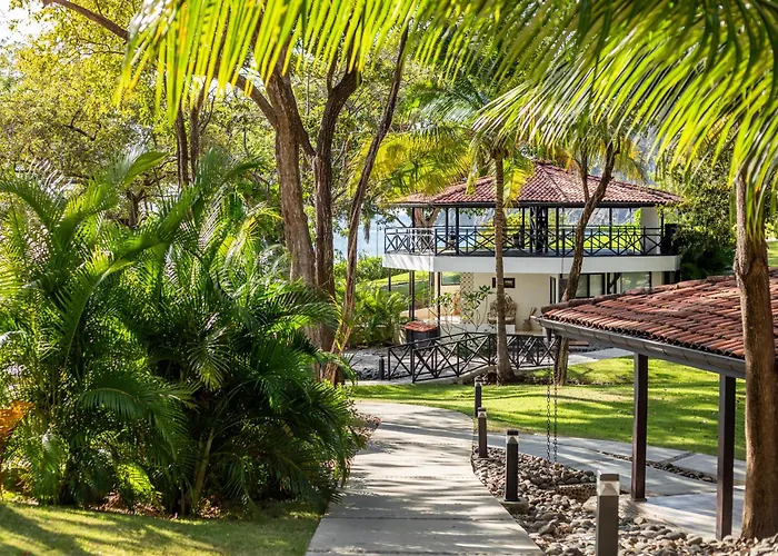 Reunion Wellness & Retreats Hotel